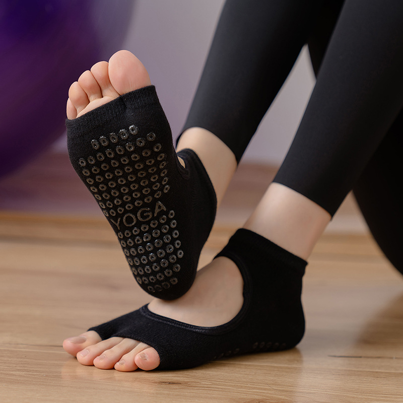 Split 2 Toe Yoga Socks Breatha - Fitness Yoga Pilates review and price